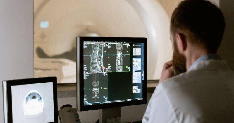 Pexels/MartProduction